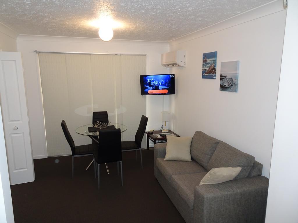 גולד קוסט Costa D'Ora Holiday Apartments חדר תמונה